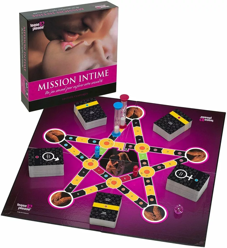 Accessoires et cartes pour découvrir des jeux érotiques ludiques à deux